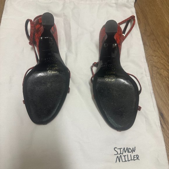 Simon Miller T-Strap Red Pumps - Picture 6 of 7